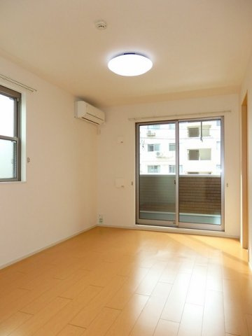 フォレストリバーの居間・リビング|使いやすい居間です