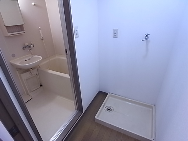 アークパレス誠の洗面所