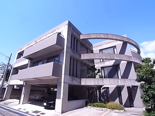 アークパレス誠の外観