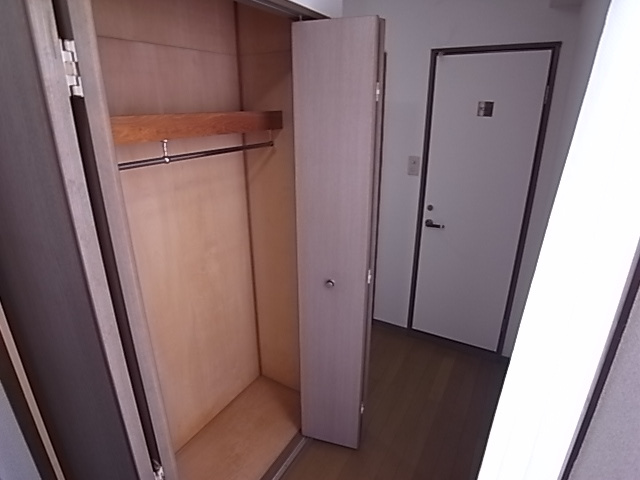 アークパレス誠の収納