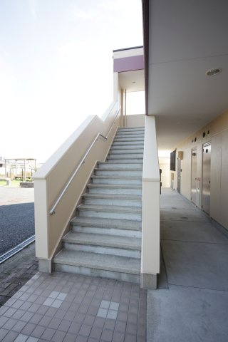 ガーデンハイツ・ミノテＡのロビー