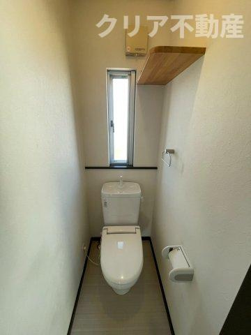 【トイレ】 | 前橋市上佐鳥町　中古住宅 | 2階