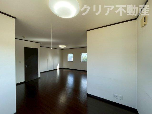 【洋室】 | 前橋市上佐鳥町　中古住宅