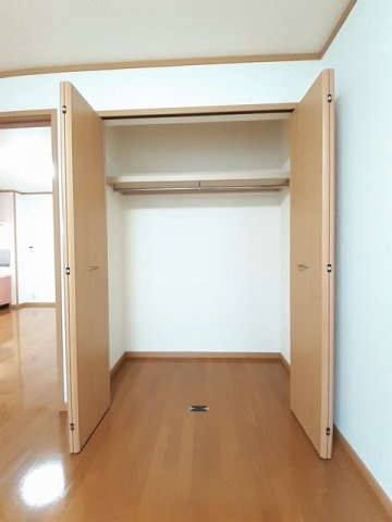 リバニッシュ　Ｃの収納|大きなものも収納できそうです