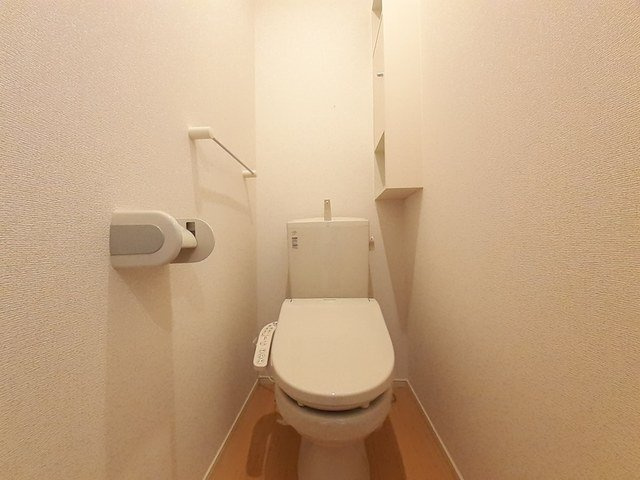 グランツ町村Ⅱのトイレ|落ち着いたトイレです