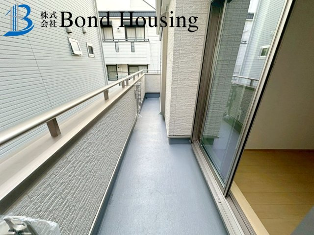 滝の茶屋駅まで徒歩5分　城が山1丁目　新築戸建のバルコニー