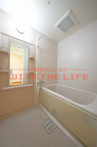 メルローズアソウ【キャッシュバック対象物件】の浴室|きれいなお風呂です