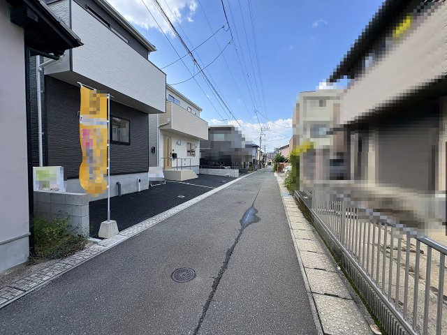 【その他】 | 大野城市大城3丁目第9　2号棟（全2棟）【仲介手数料無料・0円】 | 現地写真。前面道路です。