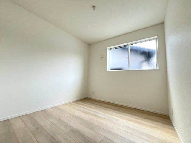 【子供部屋】 | 大野城市大城3丁目第9　2号棟（全2棟）【仲介手数料無料・0円】 | 現地写真。