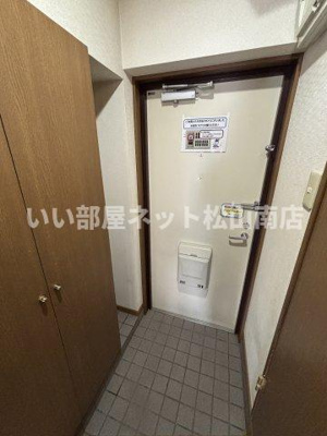 【玄関】 | ユーミー乃万II