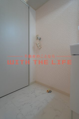 グリーンライフ長門石【キャッシュバック対象物件】の洗面所|広い洗面スペース