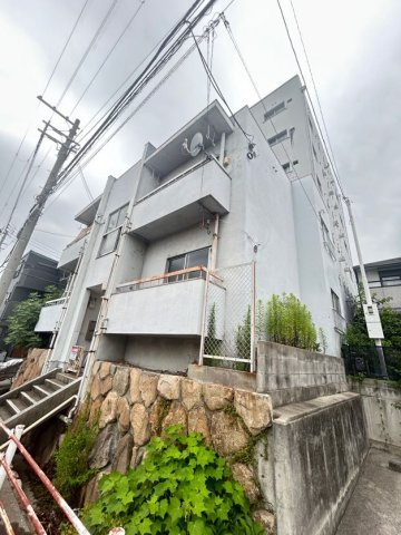 湊川第３マンションの外観