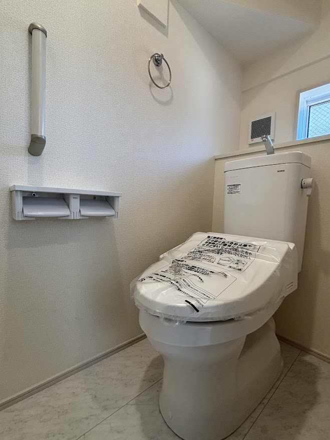 日野市栄町４丁目の新築一戸建のトイレ|１号棟