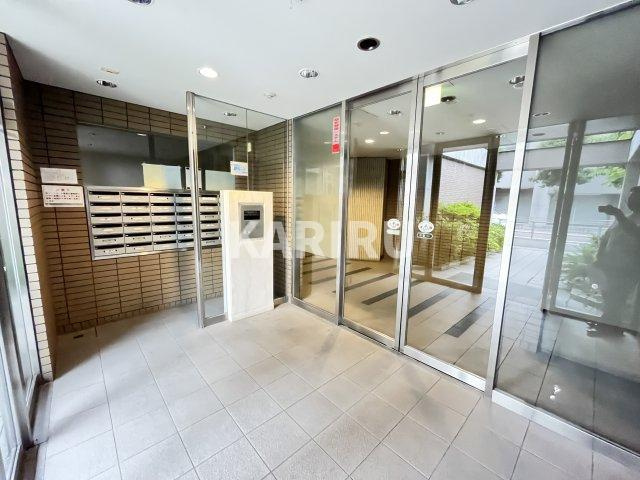 コレンテのエントランス