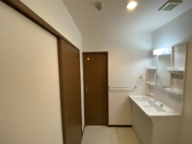 エンリッチFV号の洗面所|前回募集時の写真です