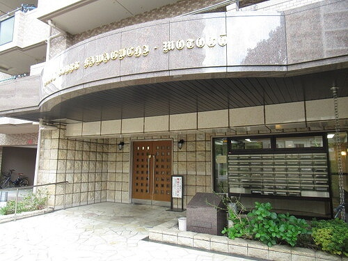 川口元郷サニーコートのエントランス|マンションエントランス