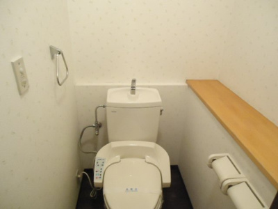 【トイレ】 | グレイスヴィラ倉田 | シャワー付トイレ