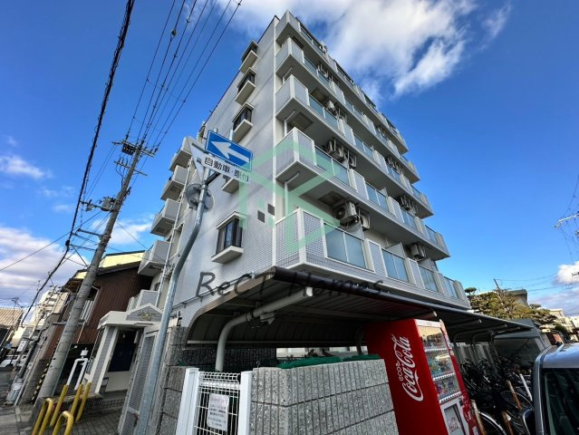 ジュネス船橋の外観