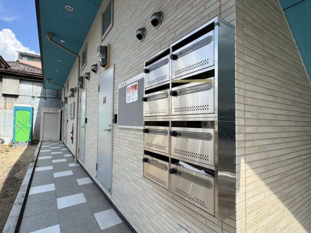 SKハイツ照ヶ丘のエントランス