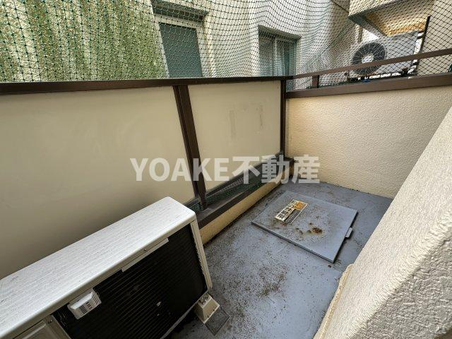 【バルコニー】