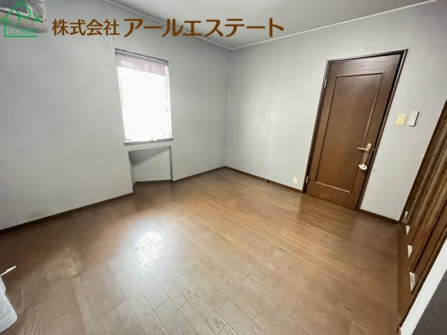 姫路市保城　　JR播但線「野里駅」徒歩9分の洋室