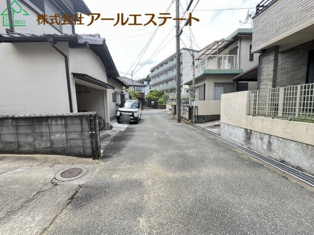 姫路市保城　　JR播但線「野里駅」徒歩9分の前面道路含む現地写真