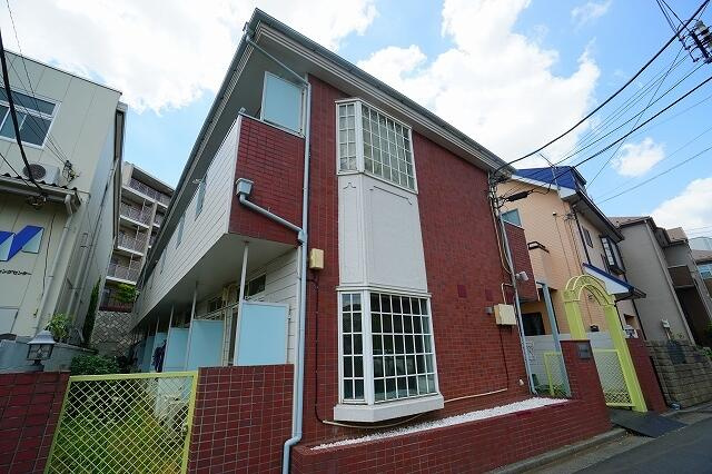 朝霞市泉水3丁目のアパートの画像