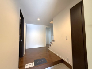 【玄関】 | 2025年7月18日撮影