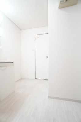 【洗面所】 | グランドサン 壱番館 | ※同物件・反転タイプの写真です。