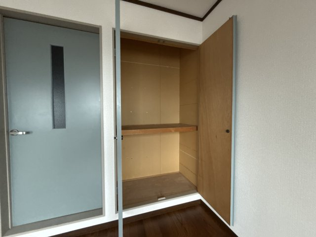 アイランド東今宿の収納