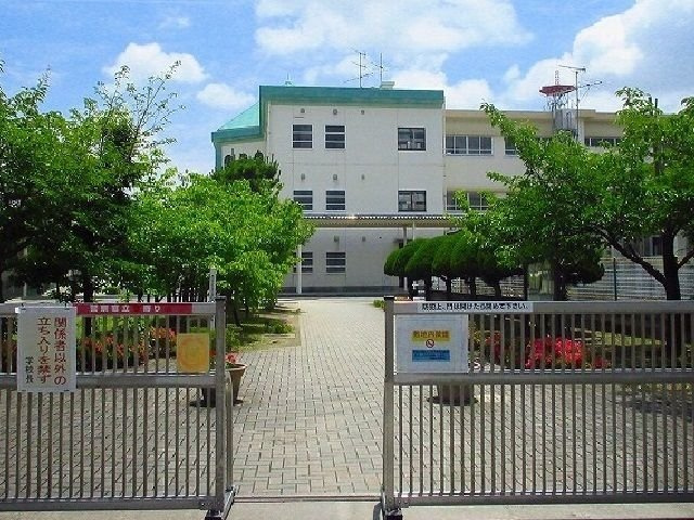 シャルモントゥⅢの周辺|神野小学校まで450m