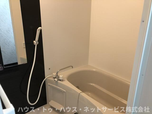 ローラン　ハイツ．の浴室