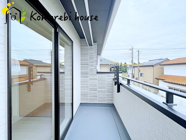 上尾市二ツ宮　3期　新築一戸建て　ブルーミングガーデン　04のバルコニー|10/9　撮影済み