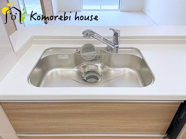 上尾市二ツ宮　3期　新築一戸建て　ブルーミングガーデン　04のキッチン|10/9　撮影済み