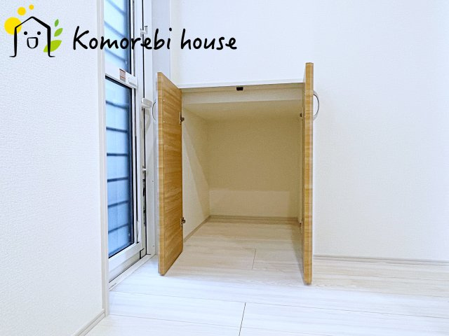 上尾市二ツ宮　3期　新築一戸建て　ブルーミングガーデン　04の収納|10/9　撮影済み