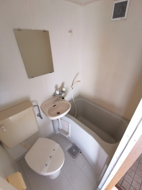 Ｋ−４　の洗面所