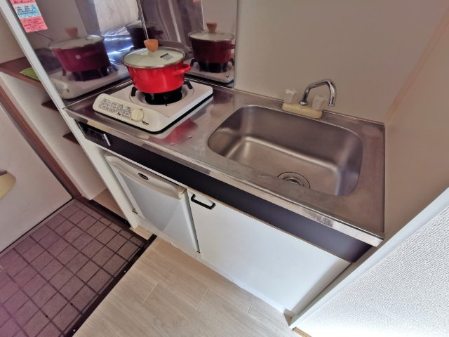 Ｋ−４　のキッチン