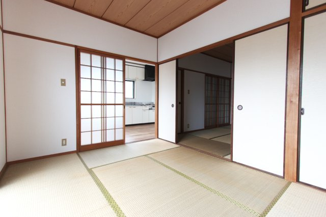 シャンテーヌの和室