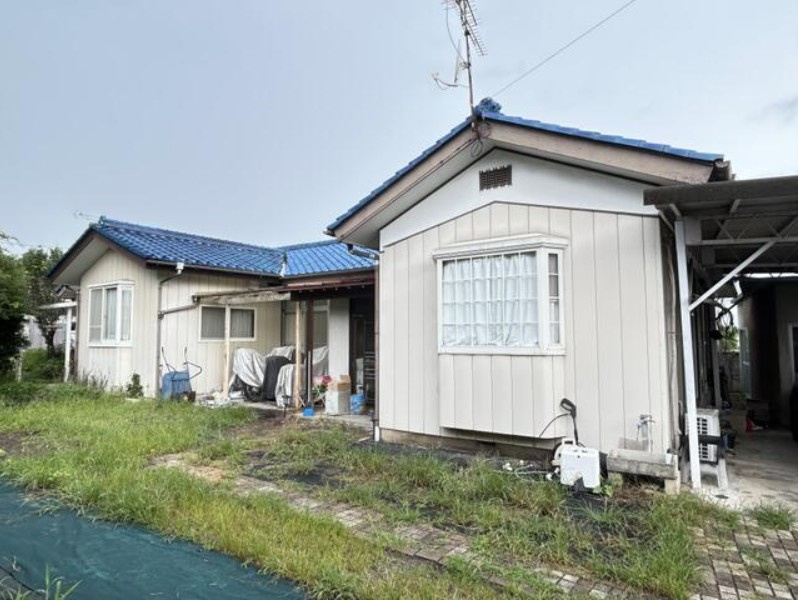 藤岡市東平井　中古700の外観