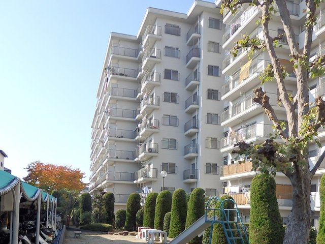 パストラルハイム豊中の外観