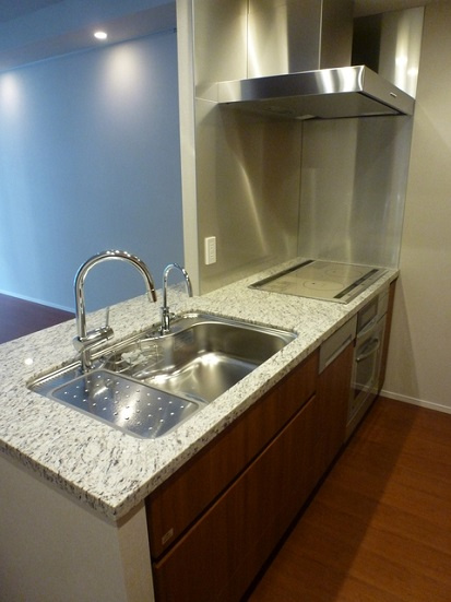 千代田区四番町の賃貸マンションのキッチン