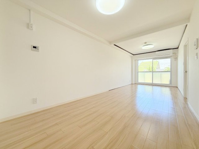 【居間・リビング】 | フレグランス東雲