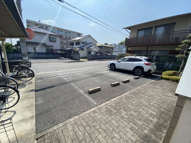 ＭＡＴＳＵＫＡＺＥの駐車場