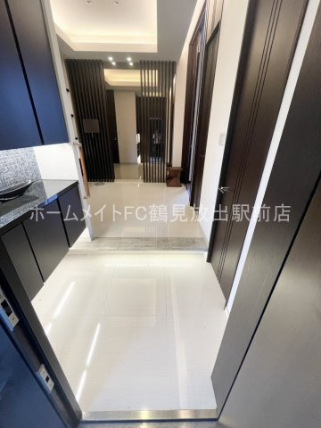 セイワパレス玉造の玄関