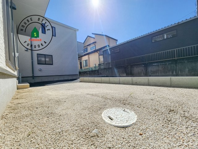 福岡市西区今宿町第2-2棟(1号棟)の庭|お庭で自由な時間を過ごせます。