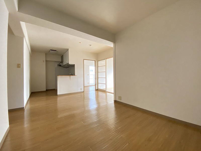 神戸市兵庫区下沢通１丁目の賃貸マンションの居間・リビング|室内