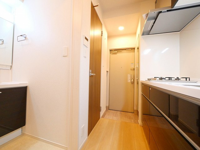 リエゾン学園前の内装