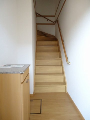 ヴィラ　ルミエ－ルＢの玄関