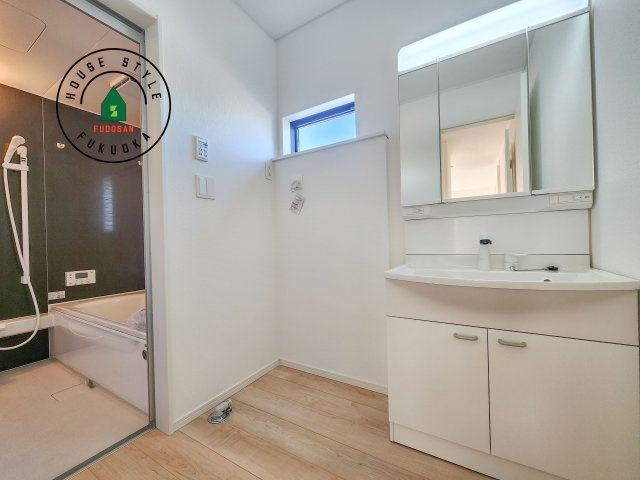 福岡市西区今宿町第2-2棟(2号棟)の脱衣所|脱衣所、洗面所は小さなプライベートスペース。歯磨き、洗顔と毎日施す個人空間。