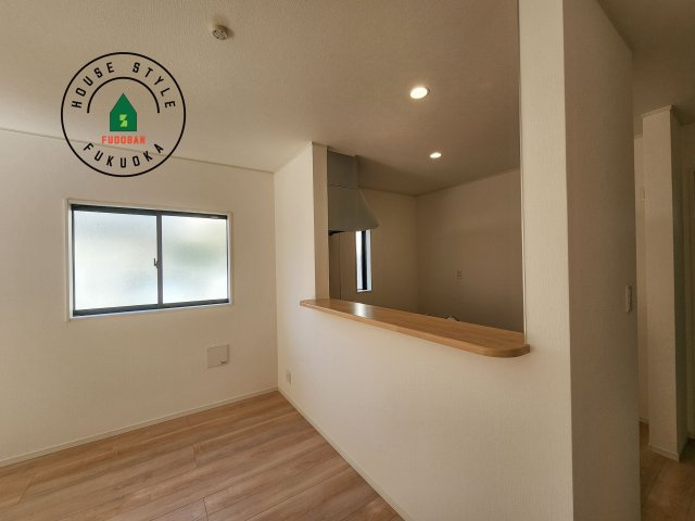 福岡市西区今宿町第2-2棟(2号棟)のダイニング|ダイニングとリビングのメリハリが付けやすい空間設計になっています。